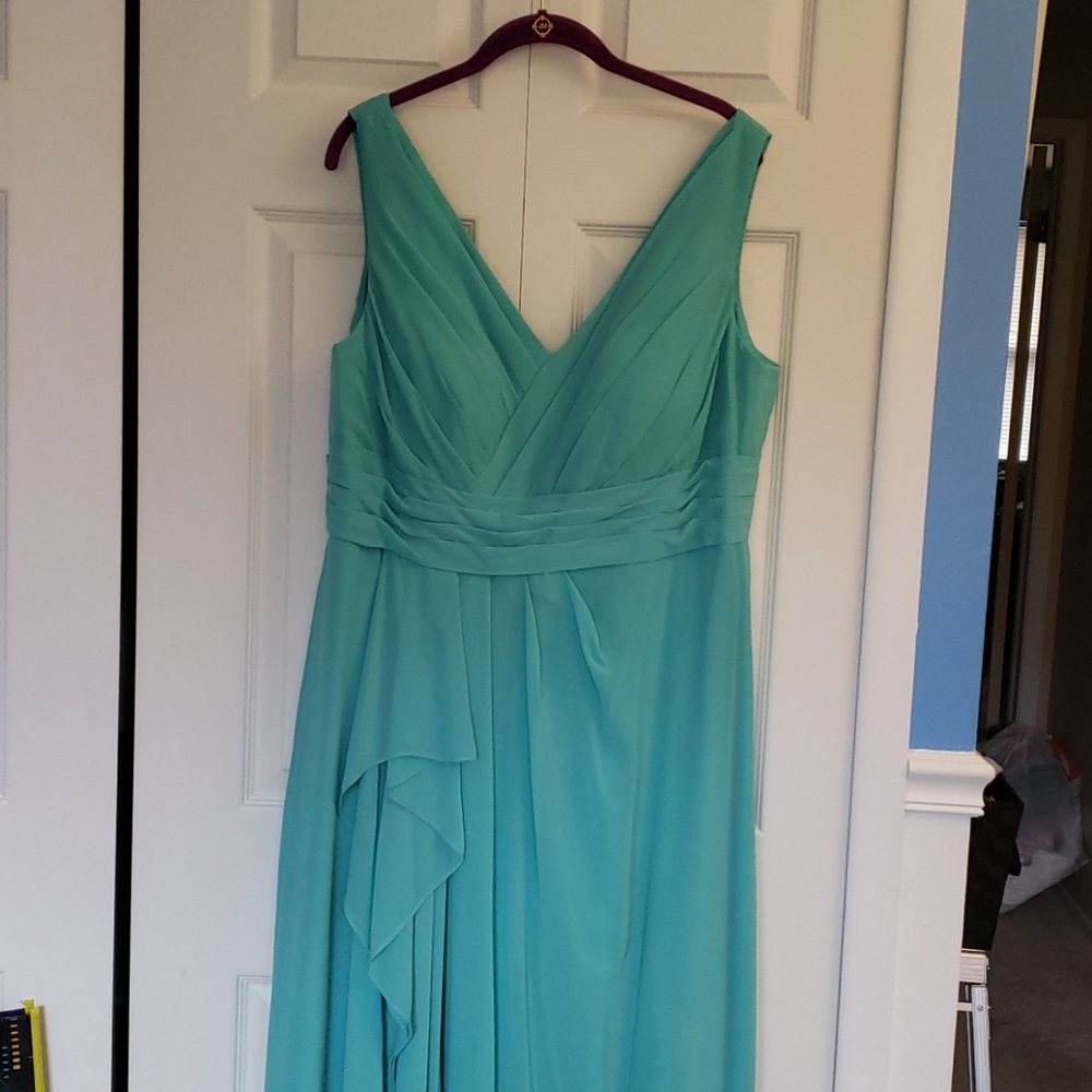 Azazie bridesmaid dress